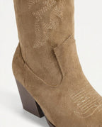 Emily Suede Boots Audrey Calvero