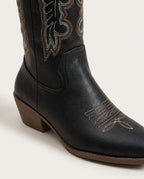 Nancy Embroid Boots Audrey Calvero