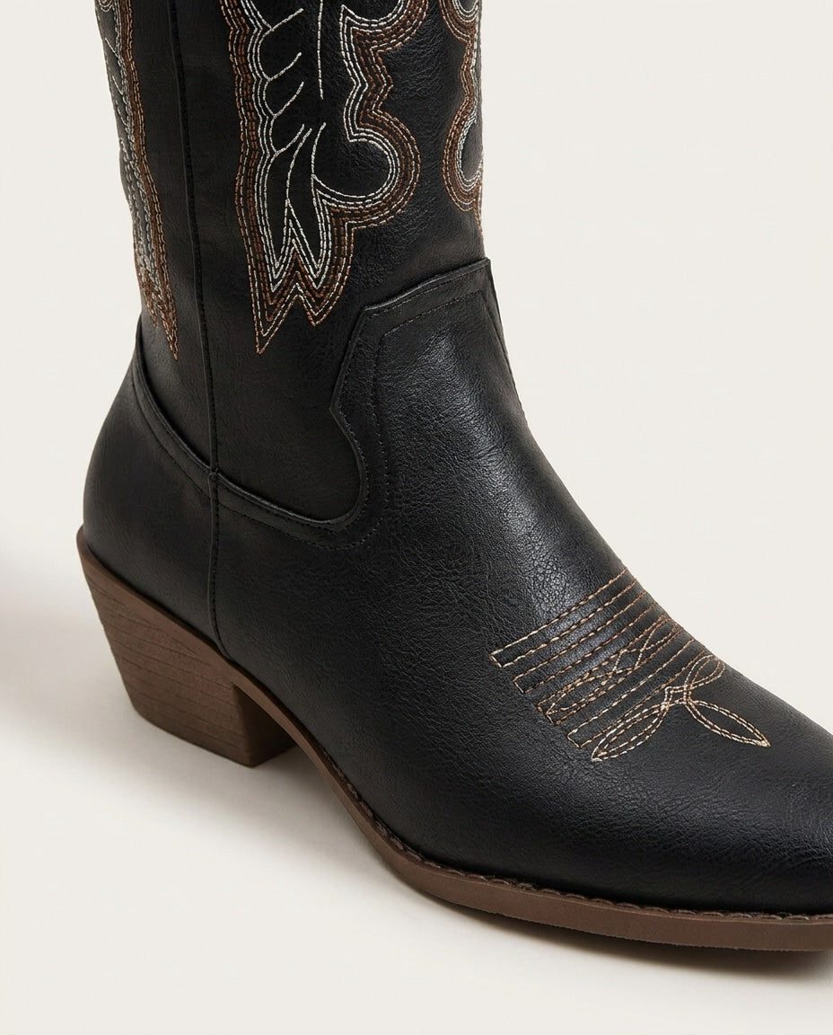 Nancy Embroid Boots Audrey Calvero