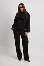 Gwen Short Trenchcoat Audrey Calvero