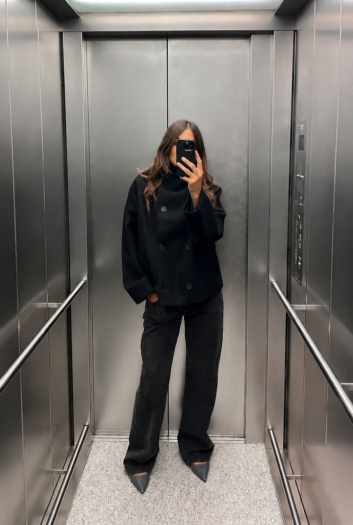 Gwen Short Trenchcoat Audrey Calvero
