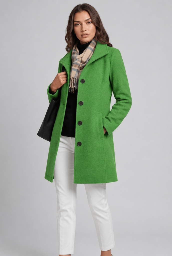 Phoebe Coat Audrey Calvero