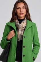 Phoebe Coat Audrey Calvero