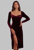 Velvet Midi Dress with Sweetheart Neckline Audrey Calvero