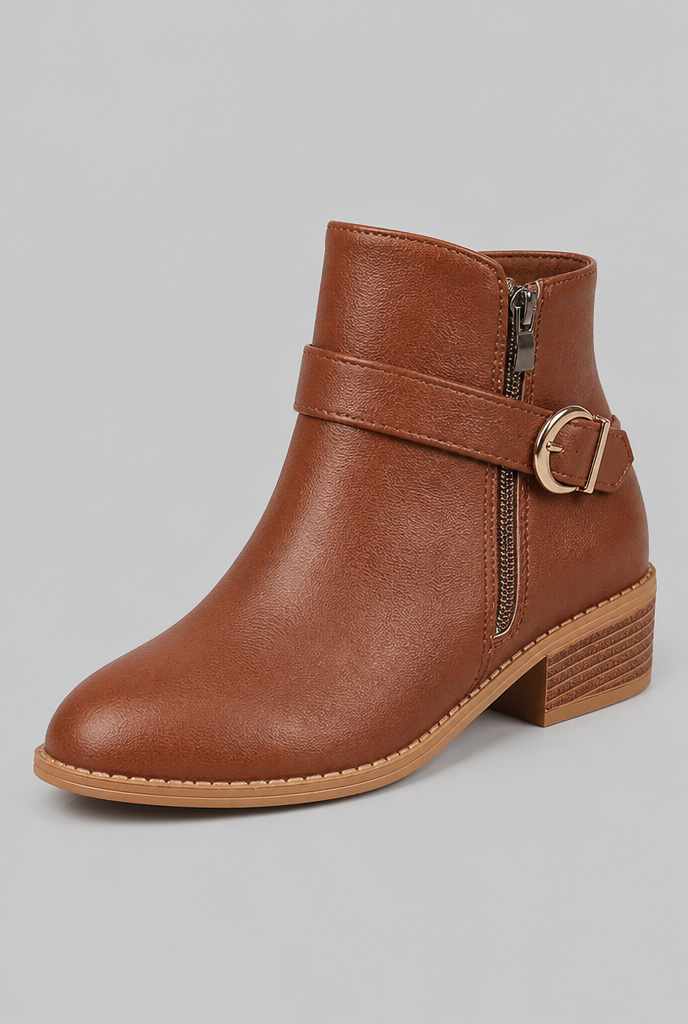 Buckle Detail Ankle Boots with Zip Audrey Calvero